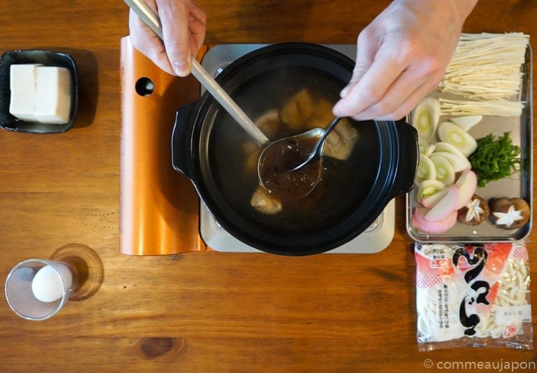 miso Udon step 4 Udon au miso rouge poulet et légumes - Miso Nikomi Udon