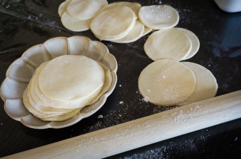 Recette japonaise : La pâte à gyozas - Feuilles à gyozas