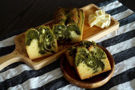 Recette du cake marbré au matcha et chocolat blanc