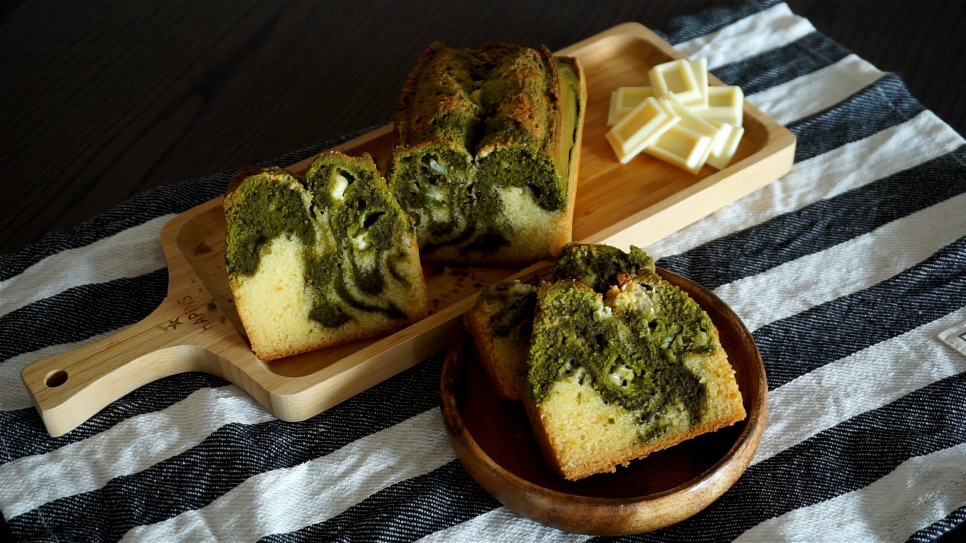 Recette du cake marbré au matcha et chocolat blanc