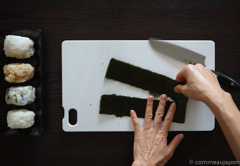 onigiri nori 1 Onigiri - Les sandwichs de riz japonais