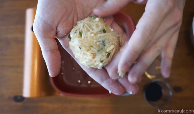 enoki burger 22 Burger de poulet et enoki