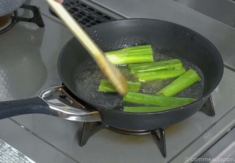 shoyu ramen recette 16 of 25 Huile aromatique aux oignons verts