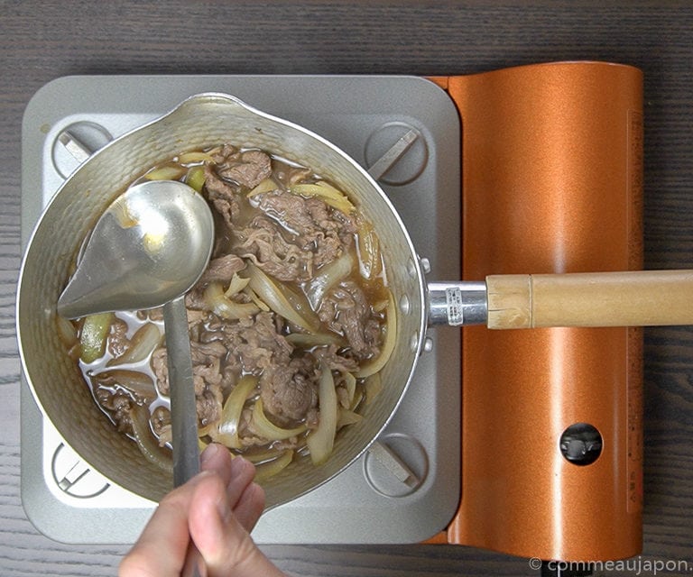 gyudon recette step 1 of 6 Gyudon- Bol de riz et boeuf - 牛丼