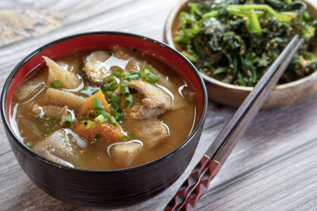 Tonjiru – Soupe miso au porc et légumes